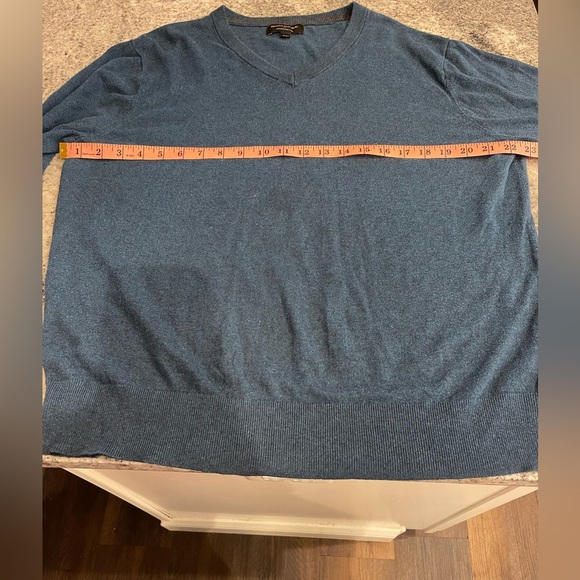 Silk Cashmere Blend Banana Republic Blue V-Neck Sweater Lightweight Knit - Picture 5 of 5